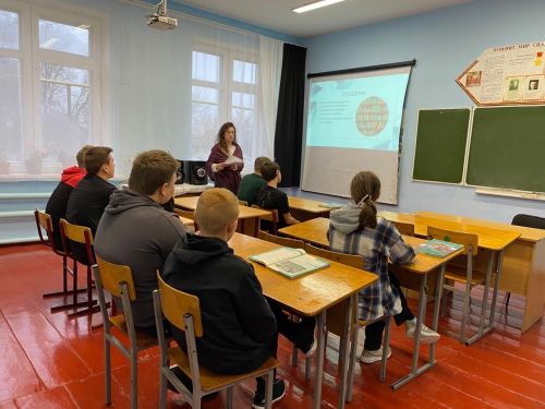 Праздник знаний в школьной библиотеке