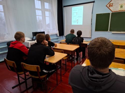 Праздник знаний в школьной библиотеке