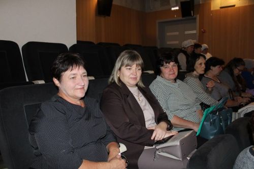 2 октября в Новошешминском РДК прошел праздник, посвященный Дню учителя (фоторепортаж)