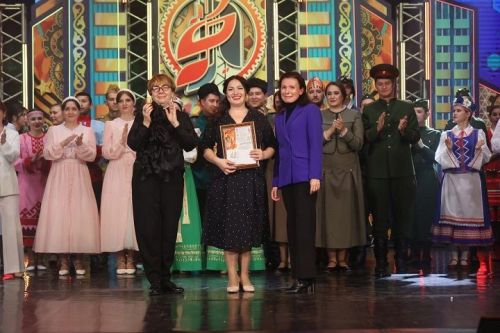 «Наше время — Безнең заман»: Наши звёзды зажглись в Альметьевске