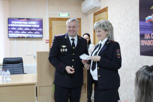 Служба отважных, праздник добра: в Новошешминске чествовали полицейских