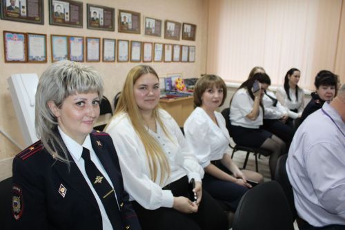 Служба отважных, праздник добра: в Новошешминске чествовали полицейских