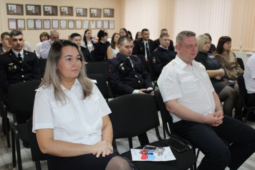 Служба отважных, праздник добра: в Новошешминске чествовали полицейских