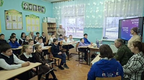 «Свой Шакир»: Герой СВО навестил родную школу