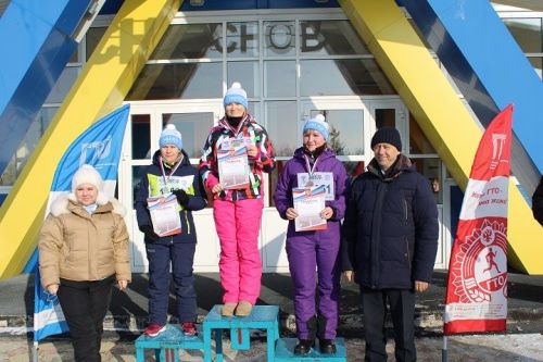Массовые забеги и победы на лыжной базе «Сосновка» в Новошешминске