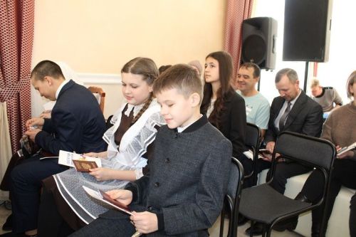 ЗАГСта биш алтын һәм бер сапфир туй үткәрелде