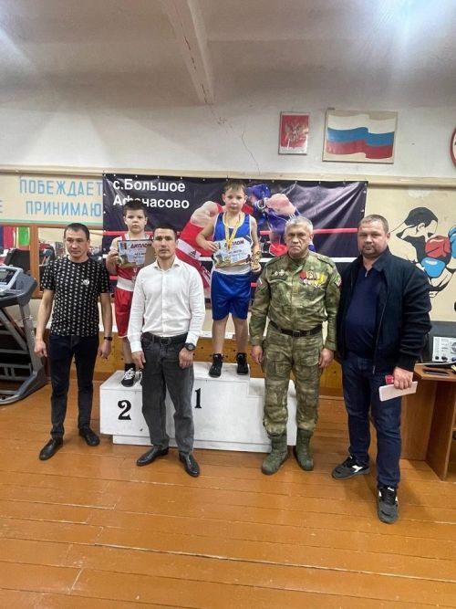 Спортсмены из Новошешминска заняли призовые места в матчевой встрече по боксу