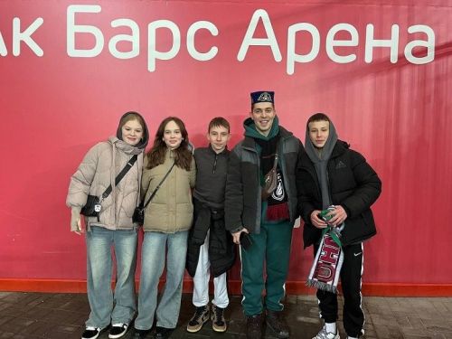 Встреча новошешминцев с футболом в Казани