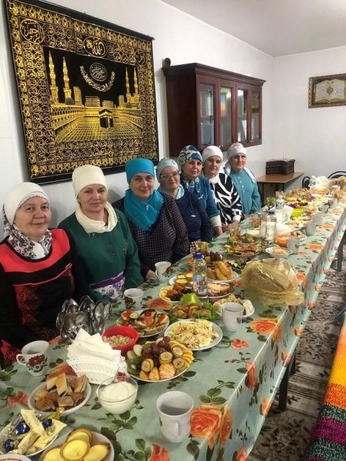 Акбүре авылы Нургаяз мәчетендә чираттагы ифтар мәҗлесе үткәрелде