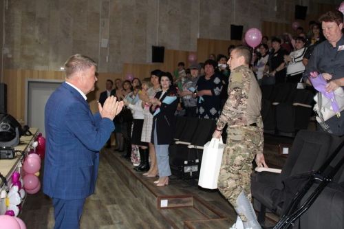 6 марта в Новошешминском РДК  прошло мероприятие в честь Международного женского дня (фоторепортаж)