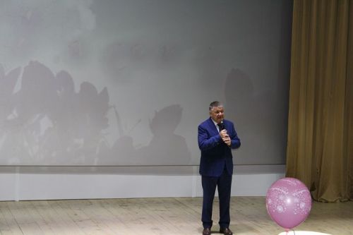 6 марта в Новошешминском РДК  прошло мероприятие в честь Международного женского дня (фоторепортаж)