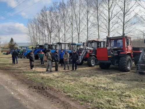 В Новошешминском районе начались техосмотры частных тракторов