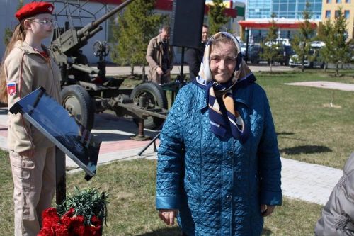 В Новошешминске открыли мемориальную доску Александру Орлову (фоторепортаж)