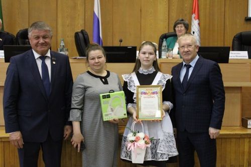На заседании Совета района наградили достойных новошешминцев (фоторепортаж)