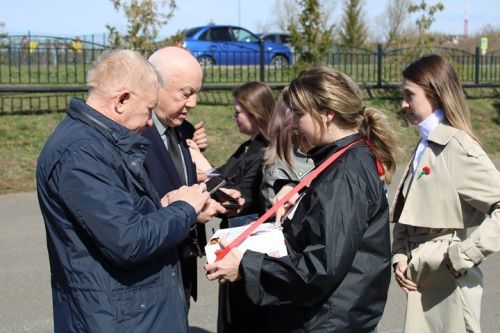 В Новошешминске открыли мемориальную доску Александру Орлову (фоторепортаж)