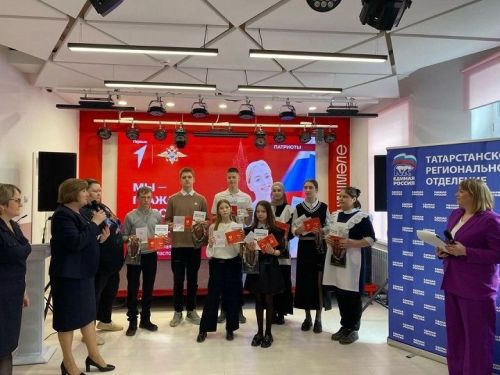 Юным новошешминцам вручили паспорта!