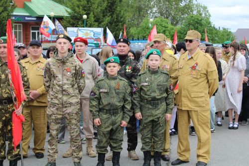 Новошешминцы празднуют 80-летие Великой Победы (фоторепортаж)