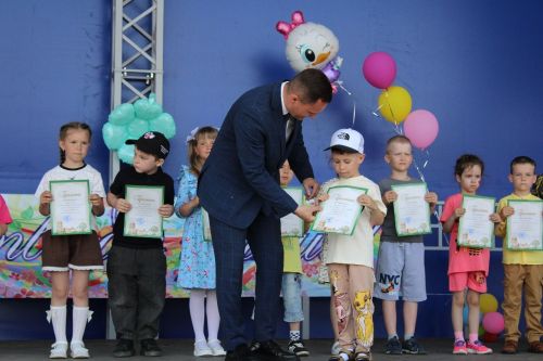 1 июня в Новошешминске отметили День защиты детей (фоторепортаж)