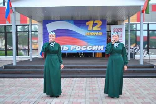 12 июня новошешминцы отметили День России