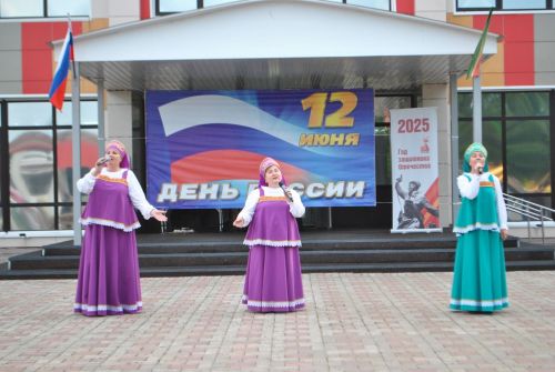 12 июня новошешминцы отметили День России