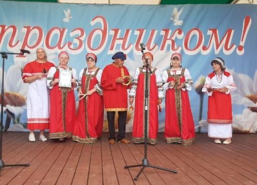 15 июня в пгт. Аксубаево на центральном майдане состоялся республиканский праздник русского фольклора «Троицкие хороводы»
