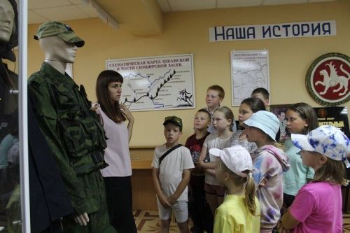 Ученики Слобода Волчинской школы посетили краеведческий музей