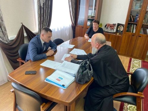 Егор Тарнавский провел личный прием жителей Новошешминского района