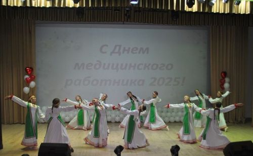 «Ангелы в белых халатах»: в Новошешминске чествовали медицинских работников