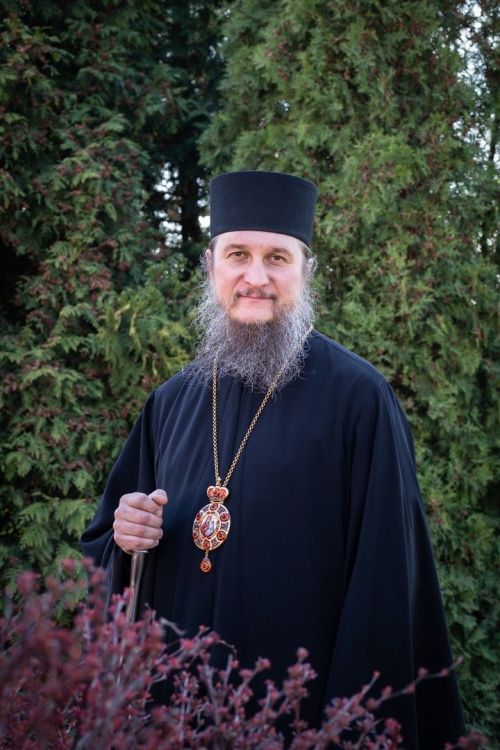 Епископ Пахомий поздравляет новошешминских мусульман с праздником Курбан-байрам