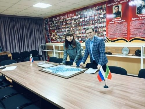 Ценный подарок Новошешминскому краеведческому музею сделал давний друг из Владимира