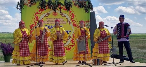 18 июльдә Яңа Чишмә районы Чертуш авылында «Халык җәүһәрләре» фольклор фестивале узды