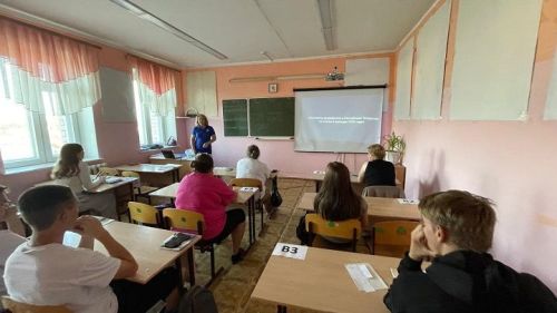 Ценные советы по предотвращению аварийных ситуаций получили обучающиеся автошколы в Новошешминске