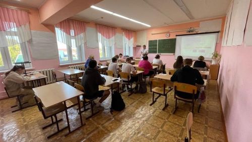 Ценные советы по предотвращению аварийных ситуаций получили обучающиеся автошколы в Новошешминске