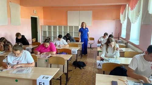 Ценные советы по предотвращению аварийных ситуаций получили обучающиеся автошколы в Новошешминске