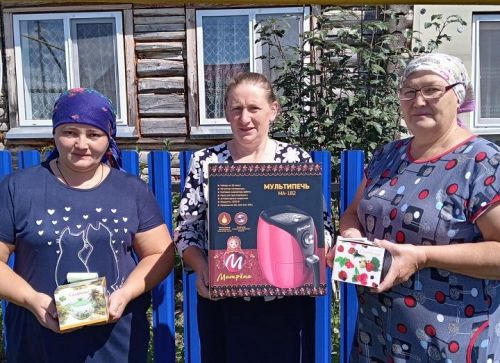 Нашим подписчикам из Утяшкино вручили призы за подписку на «Шешминскую новь»