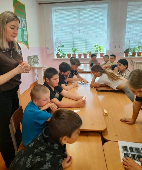 «Лето без ДТП»: школьникам  Новошешминска напоминают о Плавилах дорожного Движения