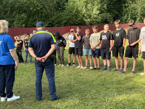 Увлекательное мероприятие по БДД в палаточном лагере Новошешминска
