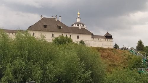 Во имя укрепления веры
