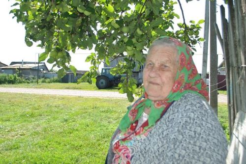 Бабушка Шура: 90 лет мудрости, любви и несгибаемого духа