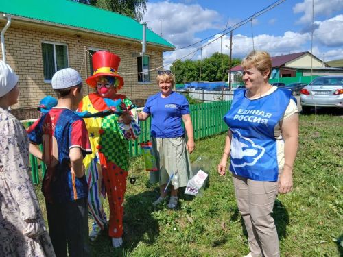 Бүген Бакташ авылында берьюлы ике зур чара - Корбан ашы һәм Авыл көне үткәрелде.