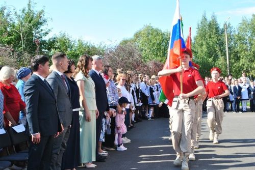 234 ученика сели  сегодня за парты в Новошешминской средней школе