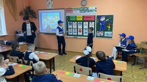 Юные пешеходы Новошешминской школы дали клятву безопасности