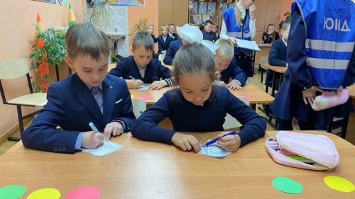Юные пешеходы Новошешминской школы дали клятву безопасности