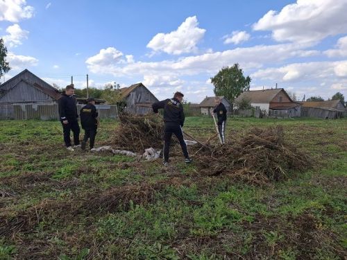Волонтёры отряда «Альтаир» оказали помощь семье участника СВО