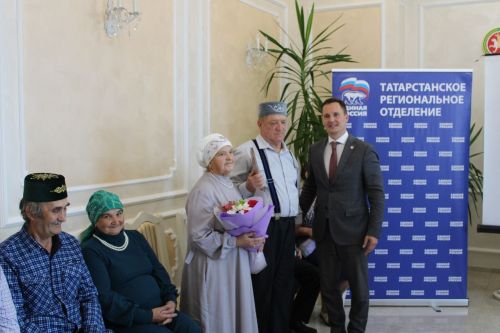 18 сентября в Новошешминском ЗАГС  прошел праздник (фоторепортаж)