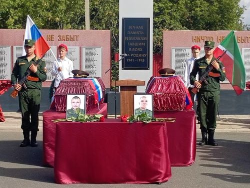 В селе Слобода Архангельская простились с бойцами, погибшими в зоне СВО