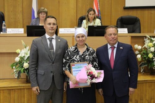 На заседании Совета района чествовали достойных новошешминцев (фоторепортаж)