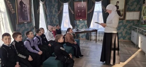 «Ленинградлыларның батырлыгы» – Шахмай авылы музеенда тарихи дәрес