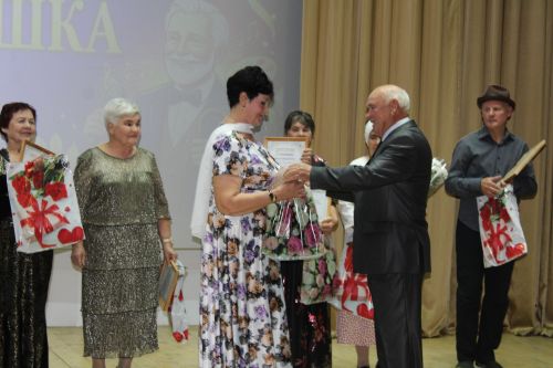 В районном доме культуры прошел конкурс красоты и таланта «Супербабушка и супердедушка»