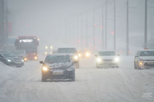 Буран сәбәпле, федераль трассаларның Татарстандагы участокларында хәрәкәт чикләнде